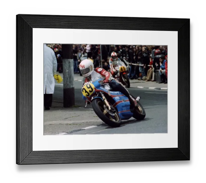 Framed Print : Kenny Harrison (Maxton) 1981 Senior TT Framed Print : Kenny Harrison (Maxton) 1981 Senior TT
