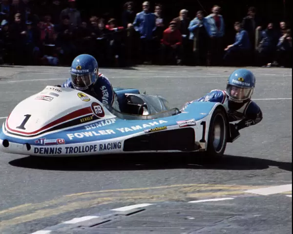 Jock Taylor & Benga Johannson (Fowler Yamaha) 1981 Sidecar TT
