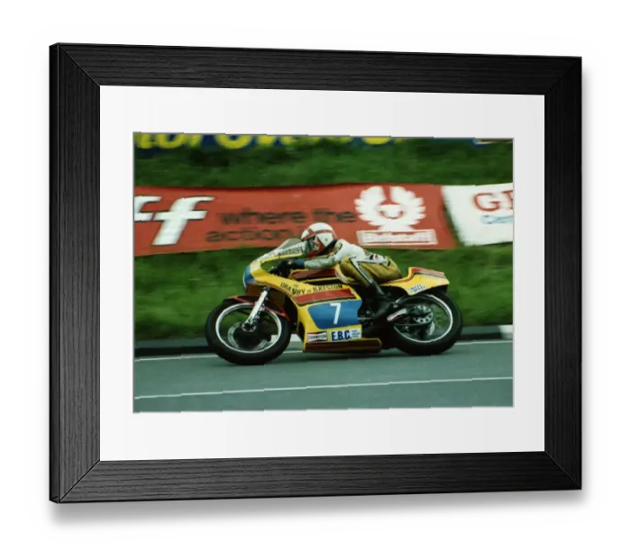 Framed Print : Phil Mellor (Yamaha) 1981 Formula 2 TT Framed Print : Phil Mellor (Yamaha) 1981 Formula 2 TT