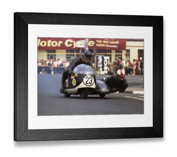 Framed Print : Derek Yorke & T Poole (Triton) 1970 500 Sidecar TT Framed Print : Derek Yorke & T Poole (Triton) 1970 500 Sidecar TT