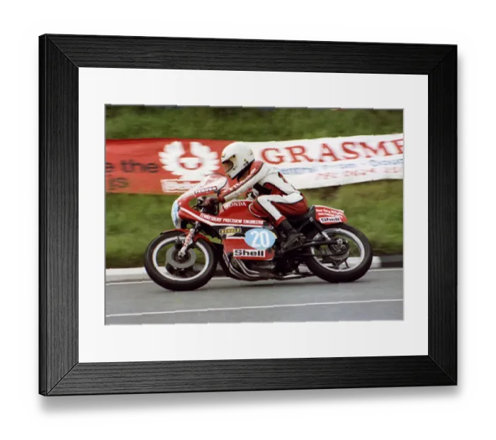 Framed Print : Steve Gibbs (Honda) 1981 Formula 2 TT Framed Print : Steve Gibbs (Honda) 1981 Formula 2 TT
