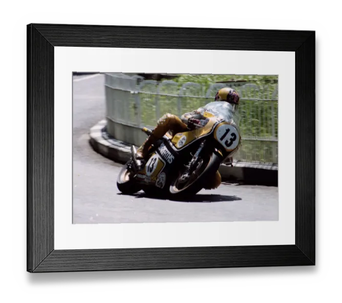 Framed Print : Chris Guy (Suzuki) 1981 Classic TT Framed Print : Chris Guy (Suzuki) 1981 Classic TT