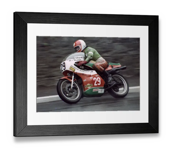 Framed Print : Mark Middleton (Suzuki) 1978 Senior Newcomers Manx Grand Prix