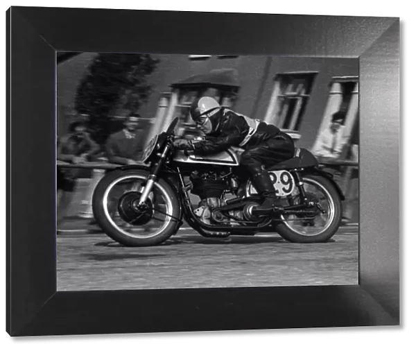 Jack Wood (Norton) 1953 Junior Manx Grand Prix