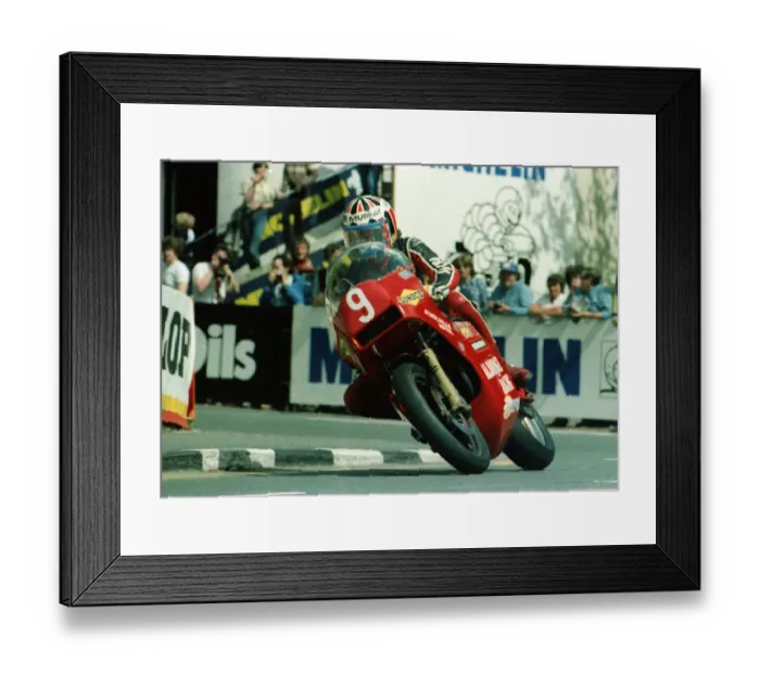Framed Print : Bernard Murray (Kawasaki) 1983 Formula One TT Framed Print : Bernard Murray (Kawasaki) 1983 Formula One TT