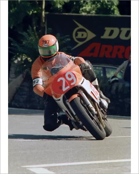 Richard Smith (Suzuki) 1987 Newcomers Manx Grand Prix