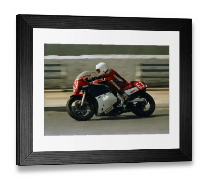Framed Print : Chris Downes (Suzuki) 1987 Newcomers Manx Grand Prix Framed Print : Chris Downes (Suzuki) 1987 Newcomers Manx Grand Prix