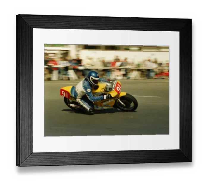 Framed Print : Billy Craine (Yamaha) 1987 Newcomers Manx Grand Prix Framed Print : Billy Craine (Yamaha) 1987 Newcomers Manx Grand Prix