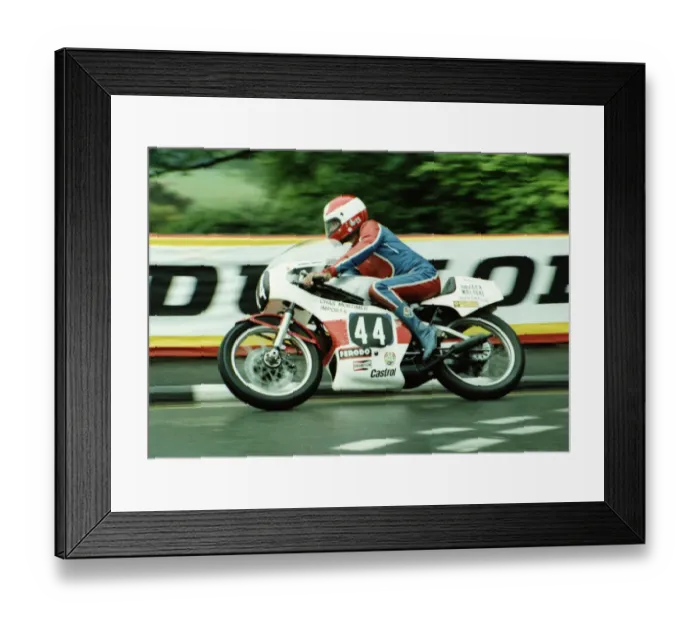 Framed Print : Barry Smith (Yamaha) 1980 Formula 3 TT Framed Print : Barry Smith (Yamaha) 1980 Formula 3 TT