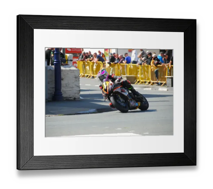 Framed Print : David McConnachy (Triumph) 2018 Senior Manx Grand Prix Framed Print : David McConnachy (Triumph) 2018 Senior Manx Grand Prix