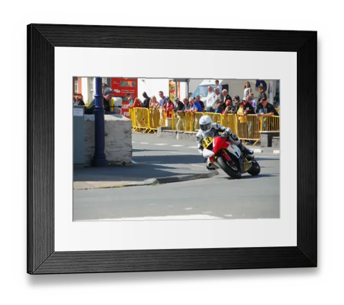 Framed Print : Dennis Booth (Kawasaki) 2018 Senior Manx Grand Prix Framed Print : Dennis Booth (Kawasaki) 2018 Senior Manx Grand Prix