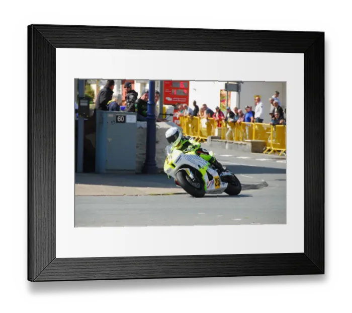 Framed Print : Francesco Curinga (Honda) 2018 Senior Manx Grand Prix Framed Print : Francesco Curinga (Honda) 2018 Senior Manx Grand Prix