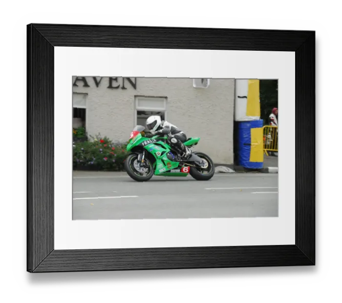 Framed Print : Alan Johnston (Kawasaki) 2018 Newcomers Manx Grand Prix Framed Print : Alan Johnston (Kawasaki) 2018 Newcomers Manx Grand Prix