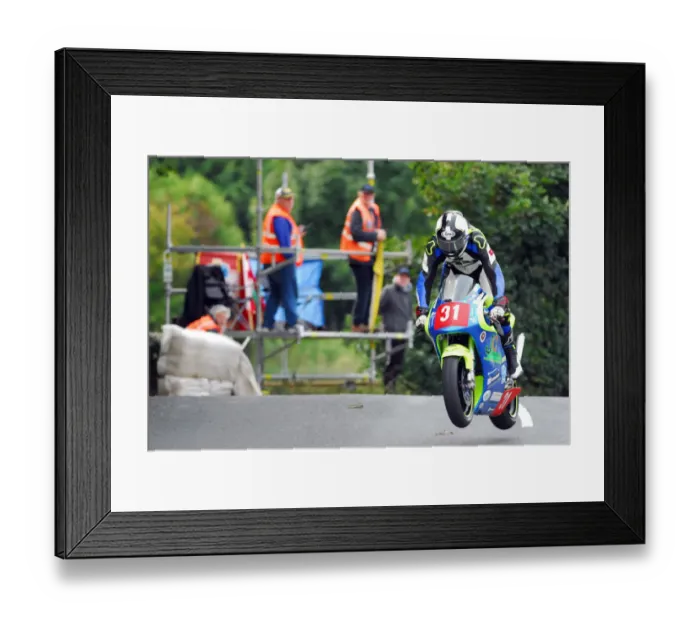 Framed Print : Sam Grief (Honda) 2018 Newcomers Manx Grand Prix Framed Print : Sam Grief (Honda) 2018 Newcomers Manx Grand Prix