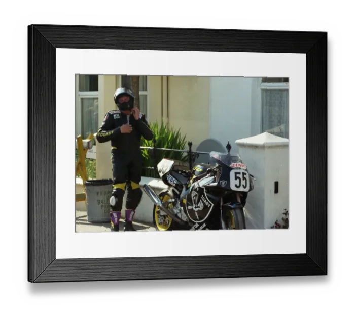Framed Print : Trevor Stokes (Yamaha) 1998 Formula One TT Framed Print : Trevor Stokes (Yamaha) 1998 Formula One TT