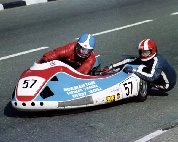 Dick Tapken & John Gibbard (Honda) 1981 Sidecar TT