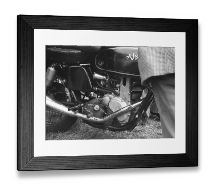 Framed Print : Bob McIntyres 1952 Manx Grand Prix AJS