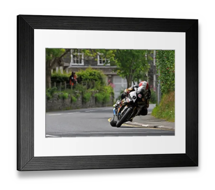 Framed Print : Michael Rutter (BMW) 2014 Senior TT Framed Print : Michael Rutter (BMW) 2014 Senior TT