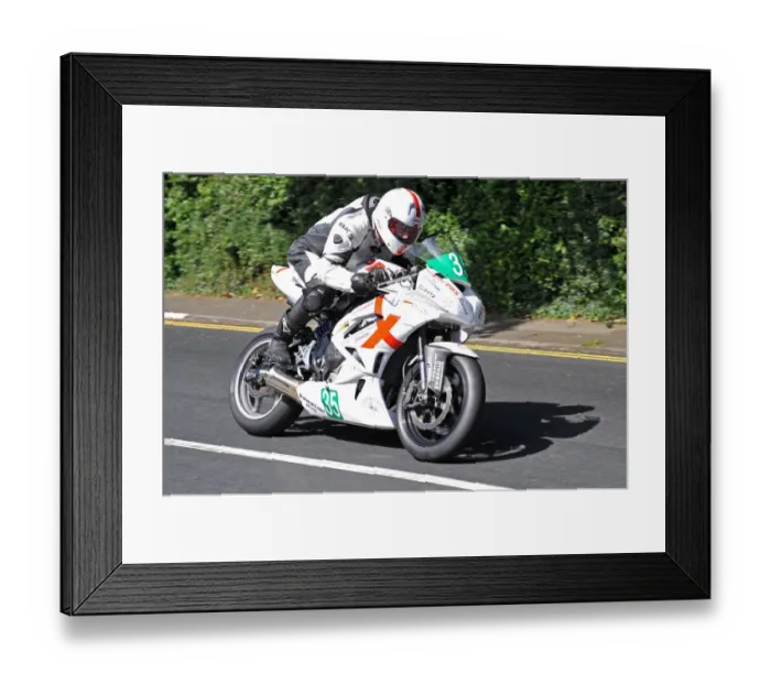 Framed Print : Adrian Harrison (Kawasaki) 2014 Lightweight TT Framed Print : Adrian Harrison (Kawasaki) 2014 Lightweight TT