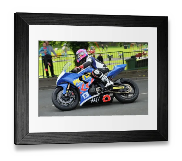 Framed Print : Lee Johnston (Kawasaki) 2014 Lightweight TT Framed Print : Lee Johnston (Kawasaki) 2014 Lightweight TT