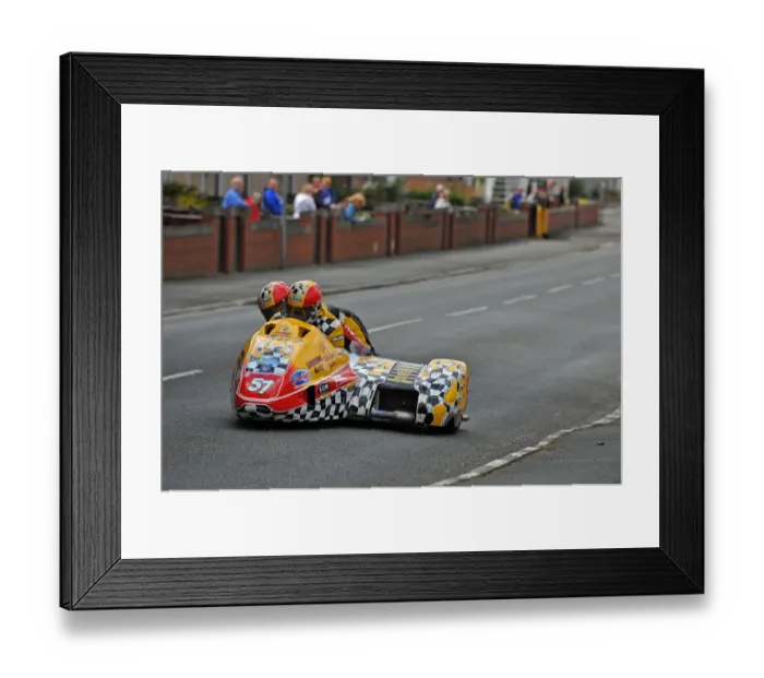 Framed Print : John Lowther & Jake Lowther (Honda) 2014 Sidecar TT Framed Print : John Lowther & Jake Lowther (Honda) 2014 Sidecar TT
