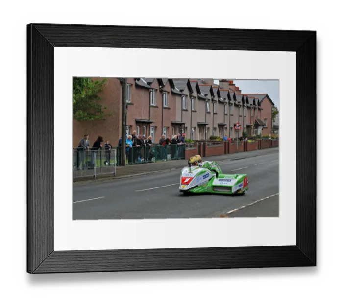 Framed Print : Dave Molyneux & Patrick Farrance (DMR Kawasaki) 2014 Sidecar TT Framed Print : Dave Molyneux & Patrick Farrance (DMR Kawasaki) 2014 Sidecar TT