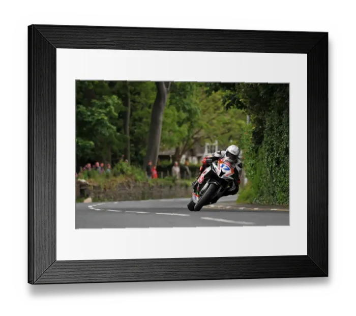 Framed Print : Dan Kneen (Honda) 2014 Supersport TT Framed Print : Dan Kneen (Honda) 2014 Supersport TT