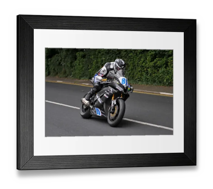 Framed Print : Mark Miller (Yamaha) 2014 Supersport TT Framed Print : Mark Miller (Yamaha) 2014 Supersport TT