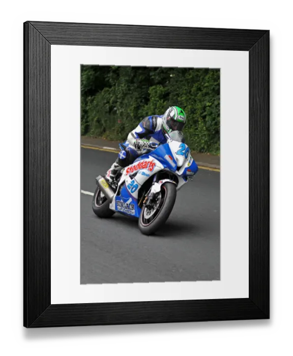 Framed Print : Robert Wilson (Yamaha) 2014 Supersport TT Framed Print : Robert Wilson (Yamaha) 2014 Supersport TT