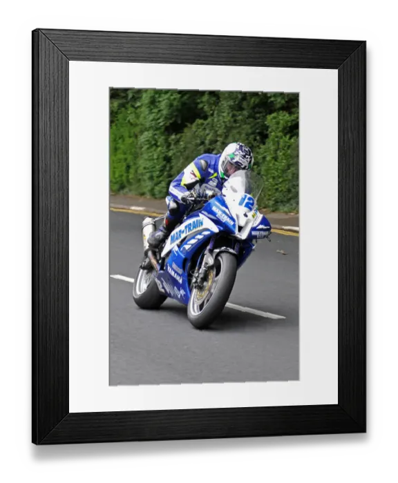 Framed Print : Dean Harrison (Yamaha) 2014 Supersport TT Framed Print : Dean Harrison (Yamaha) 2014 Supersport TT