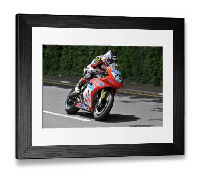 Framed Print : Brandon Cretu (Buell) 2014 Senior TT Framed Print : Brandon Cretu (Buell) 2014 Senior TT
