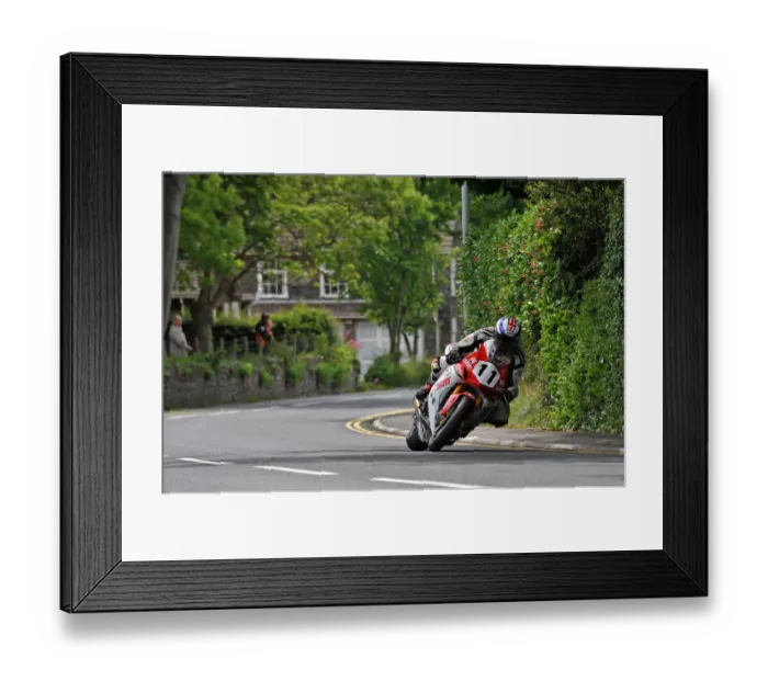 Framed Print : Dan Stewart (Honda) 2014 Senior TT Framed Print : Dan Stewart (Honda) 2014 Senior TT