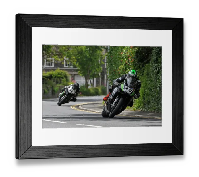 Framed Print : Roger Maher (Honda) 2014 Senior TT Framed Print : Roger Maher (Honda) 2014 Senior TT