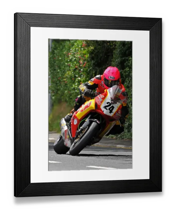 Framed Print : Davy Morgan (Honda) 2014 Senior TT Framed Print : Davy Morgan (Honda) 2014 Senior TT