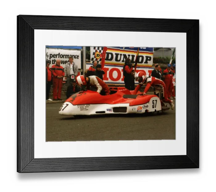 Framed Print : Bob Munro & Colin Denholm (Suzuki) 1989 Sidecar TT Framed Print : Bob Munro & Colin Denholm (Suzuki) 1989 Sidecar TT