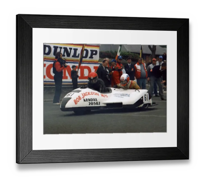 Framed Print : Colin Jacobs & Alan Bud Jackson (Kawasaki) 1989 Sidecar TT Framed Print : Colin Jacobs & Alan Bud Jackson (Kawasaki) 1989 Sidecar TT