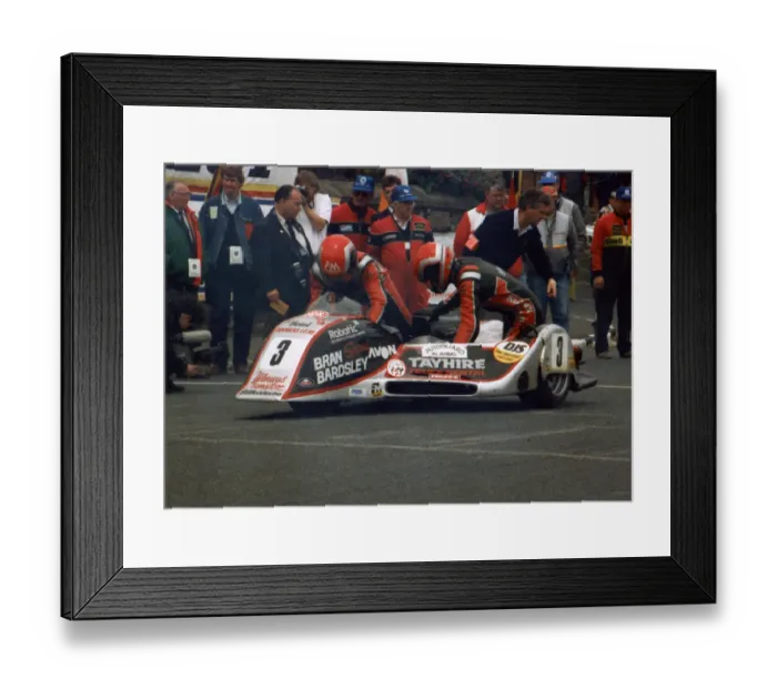 Framed Print : Mick Boddice & Chas Birks (Ireson Yamaha) 1989 Sidecar TT Framed Print : Mick Boddice & Chas Birks (Ireson Yamaha) 1989 Sidecar TT