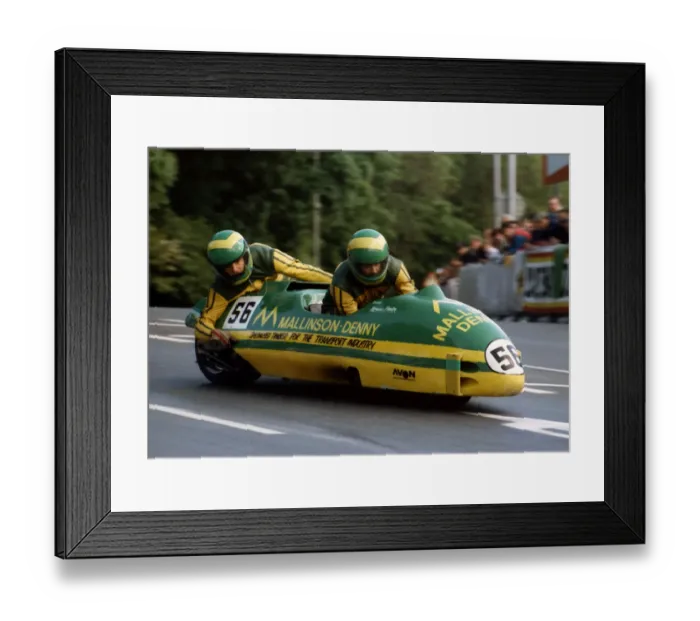Framed Print : Norman Panton & Simon Ansell (Suzuki) 1989 Sidecar TT Framed Print : Norman Panton & Simon Ansell (Suzuki) 1989 Sidecar TT