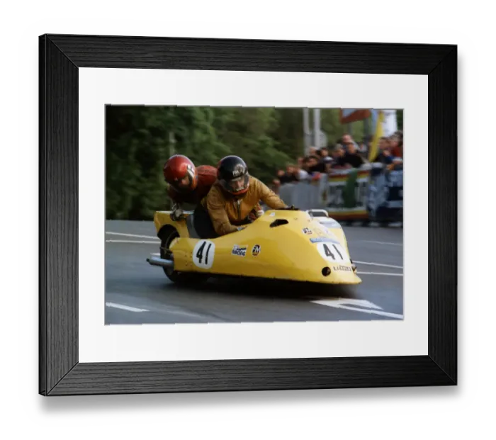 Framed Print : Keith Brown & Steven Langham (Yamaha) 1989 Sidecar TT Framed Print : Keith Brown & Steven Langham (Yamaha) 1989 Sidecar TT
