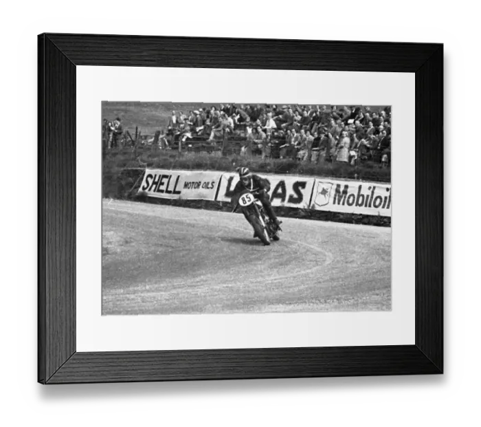 Framed Print : Bob Pratt (Norton) 1951 Junior TT Framed Print : Bob Pratt (Norton) 1951 Junior TT