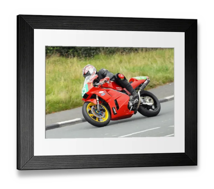 Framed Print : Mark Parbury (Honda) 2010 Ultra Lightweight Manx Grand Prix Framed Print : Mark Parbury (Honda) 2010 Ultra Lightweight Manx Grand Prix
