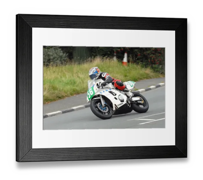 Framed Print : Billy Smith (Yamaha) 2010 Ultra Lightweight Manx Grand Prix Framed Print : Billy Smith (Yamaha) 2010 Ultra Lightweight Manx Grand Prix