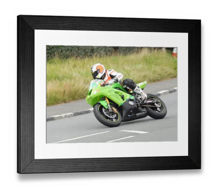 Framed Print : Andrew Farrell (Kawasaki) 2010 Ultra Lightweight Manx Grand Prix Framed Print : Andrew Farrell (Kawasaki) 2010 Ultra Lightweight Manx Grand Prix