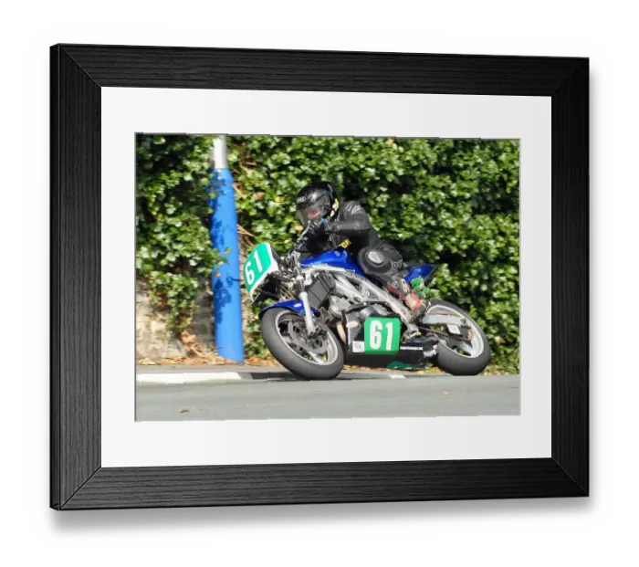Framed Print : Kevin Murphy (Suzuki) 2010 Ultra Lightweight Manx Grand Prix Framed Print : Kevin Murphy (Suzuki) 2010 Ultra Lightweight Manx Grand Prix