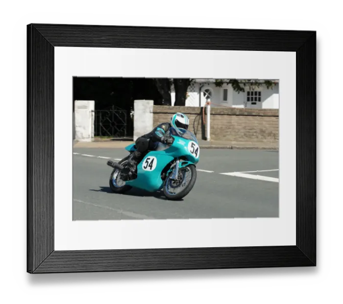 Framed Print : Geoff Bates (Honda) 2010 Lightweight Classic TT Framed Print : Geoff Bates (Honda) 2010 Lightweight Classic TT