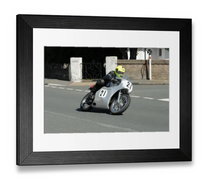 Framed Print : Dave Matravers (Honda) 2010 Junior Classic TT Framed Print : Dave Matravers (Honda) 2010 Junior Classic TT