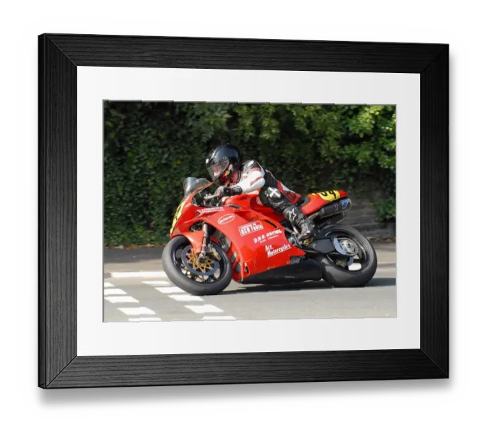 Framed Print : Daniel Millard (Ducati) 2010 Senior Manx Grand Prix Framed Print : Daniel Millard (Ducati) 2010 Senior Manx Grand Prix