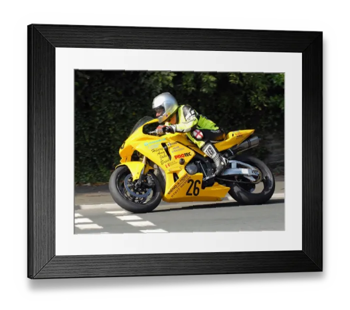 Framed Print : Neil Vicars (Honda) 2010 Senior Manx Grand Prix Framed Print : Neil Vicars (Honda) 2010 Senior Manx Grand Prix