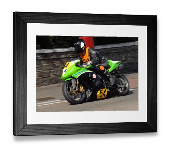 Framed Print : Peter Moore (Honda) 2010 Senior Manx Grand Prix Framed Print : Peter Moore (Honda) 2010 Senior Manx Grand Prix