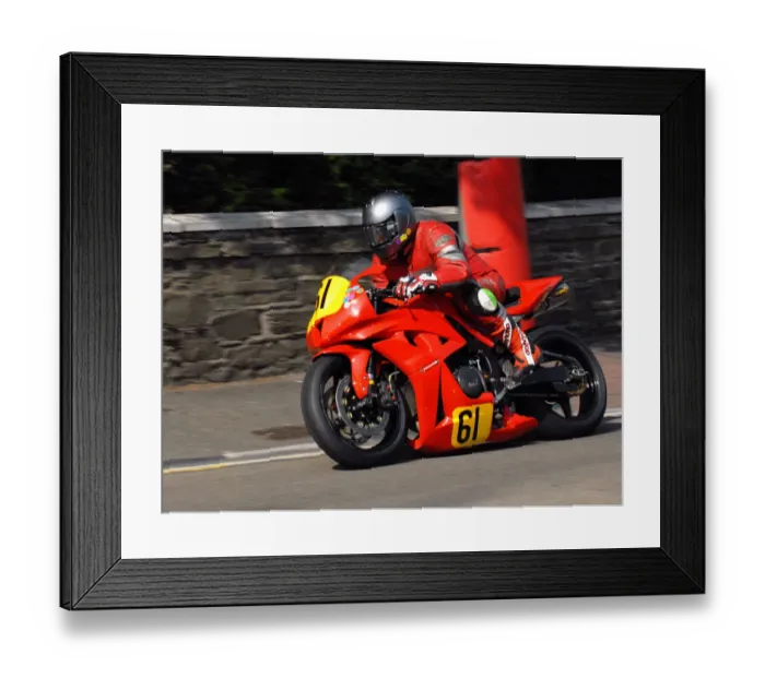 Framed Print : Iain Hill (Honda) 2010 Senior Manx Grand Prix Framed Print : Iain Hill (Honda) 2010 Senior Manx Grand Prix